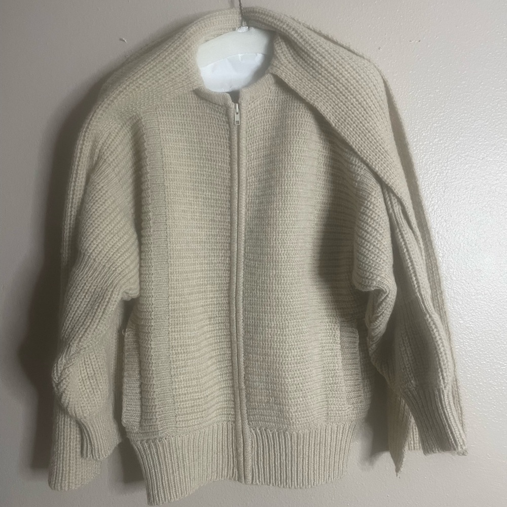 Le Roy Knitwear Wool Sweater with Attached Scarf - Size S - Picture 5 of 12